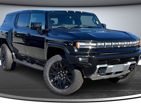 New 2025 GMC Hummer EV 2X w/ LPO, Dark Essentials Package image 2