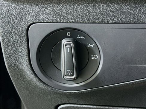 Used 2024 Volkswagen Tiguan Wolfsburg Edition image 16