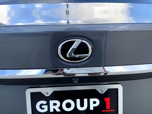 Used 2019 Lexus ES 350 w/ Premium Package image 28