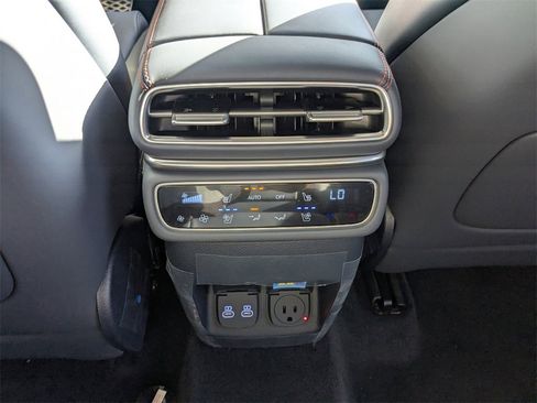 New 2026 Genesis GV70 3.5T Sport Prestige image 12