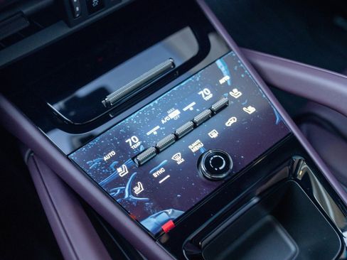 New 2026 Porsche Cayenne AWD/4WD image 19