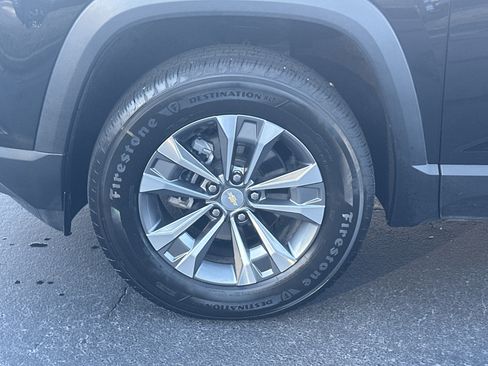 Used 2026 Chevrolet Equinox LT w/ Convenience Package II image 13