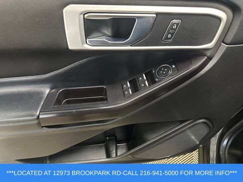 Used 2020 Ford Explorer XLT w/ Comfort Package AWD/4WD image 8