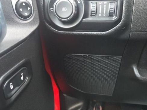 Used 2021 Jeep Wrangler Unlimited Sport AWD/4WD image 16