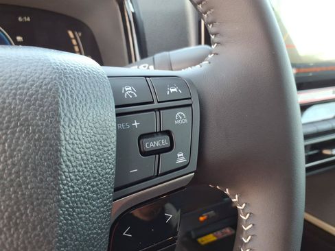 Used 2026 Toyota Camry SE FWD image 27