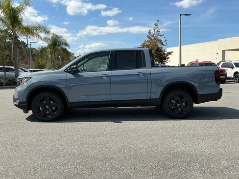 New 2026 Honda Ridgeline Black Edition image 3