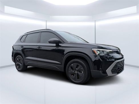 New 2026 Volkswagen Taos S image 1