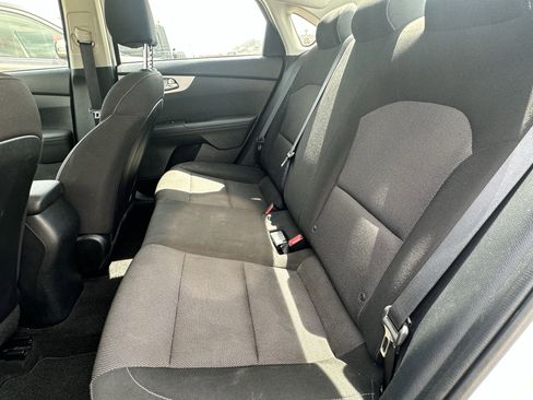 Used 2024 Kia Forte LX image 23