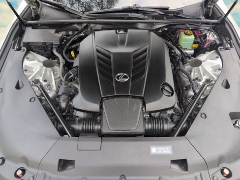 Used 2018 Lexus LC 500 Coupe image 19