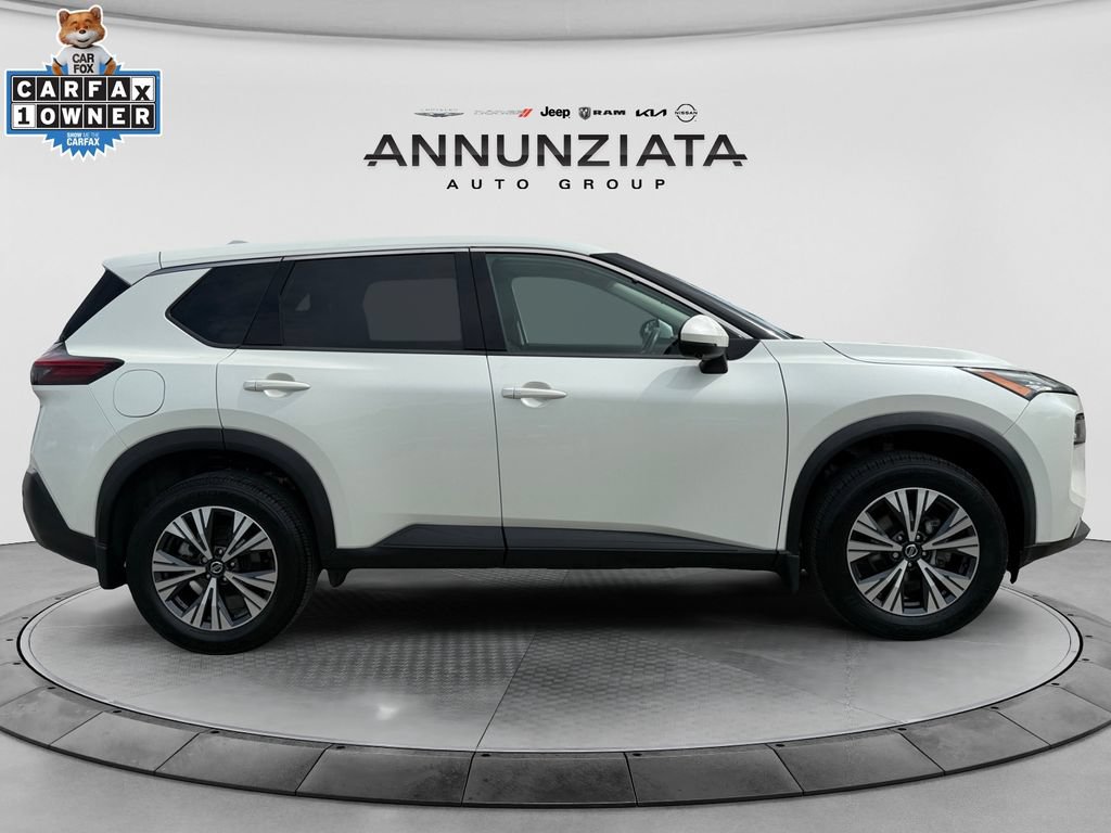 Used 2021 Nissan Rogue SV AWD/4WD image 6
