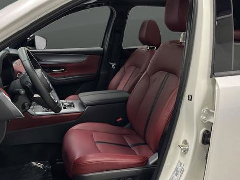 Used 2025 MAZDA CX-70 3.3 Turbo S w/ Premium Package image 9