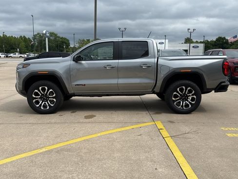 New 2026 GMC Canyon AT4 w/ Nightfall Essentials Package AWD/4WD image 12