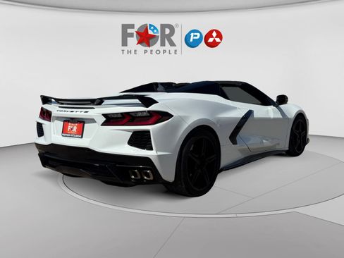 Used 2022 Chevrolet Corvette Stingray Premium Conv w/ Z51 Performance Package RWD image 5