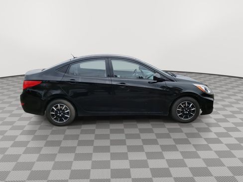 Used 2017 Hyundai Accent SE image 9