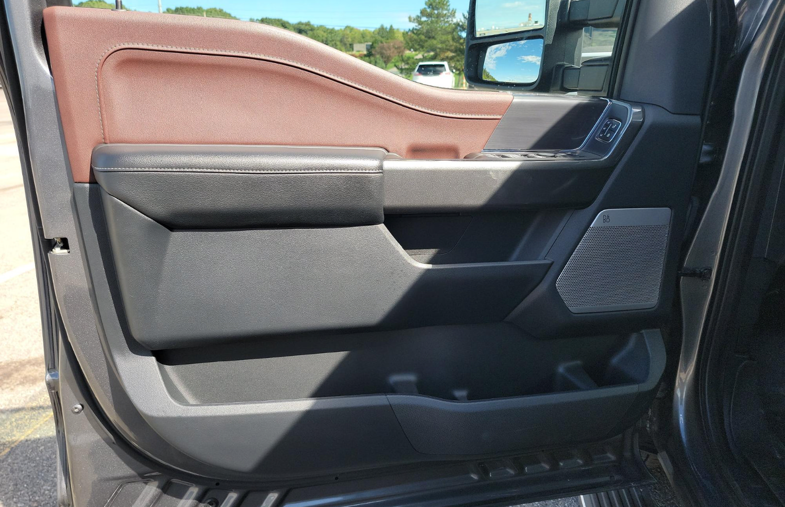 Used 2023 Ford F150 Lariat w/ Equipment Group 502A High AWD/4WD image 10