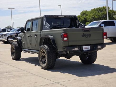 Used 2020 Jeep Gladiator Sport w/ Quick Order Package 24S AWD/4WD image 3