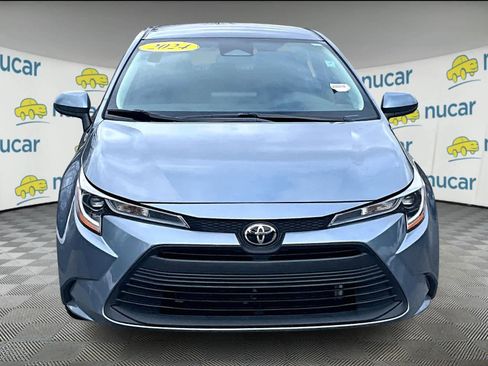 Used 2024 Toyota Corolla LE image 2