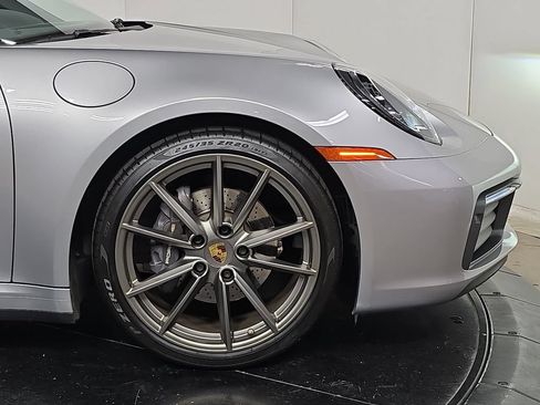 Used 2021 Porsche 911 Carrera RWD image 11