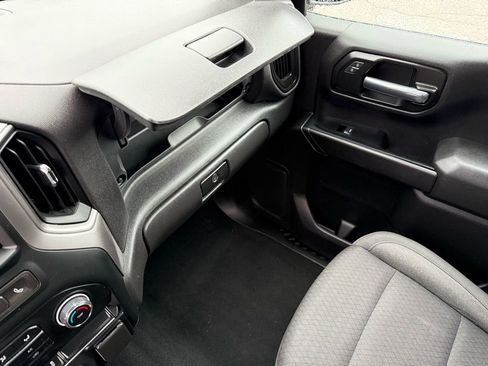 Used 2022 Chevrolet Silverado 1500 Custom image 28