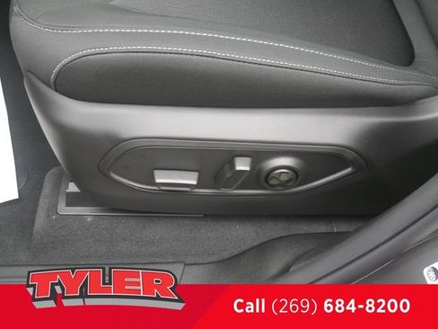 New 2026 Jeep Grand Cherokee Laredo X AWD/4WD image 23