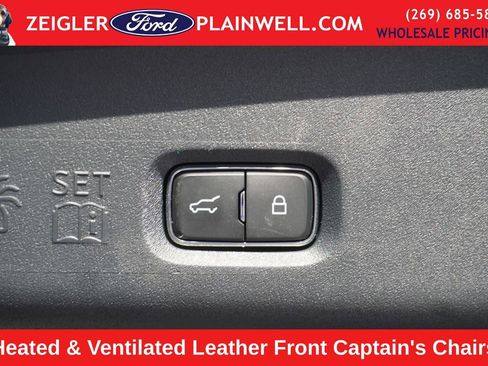 Used 2025 Ford Expedition Max Platinum image 14