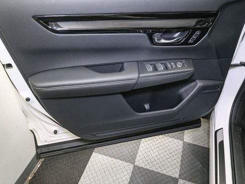 Used 2025 Honda CR-V EX-L image 43