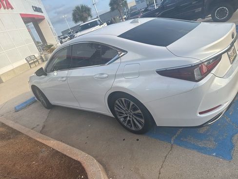 Used 2021 Lexus ES 350 w/ Accessory Package 2 FWD image 4