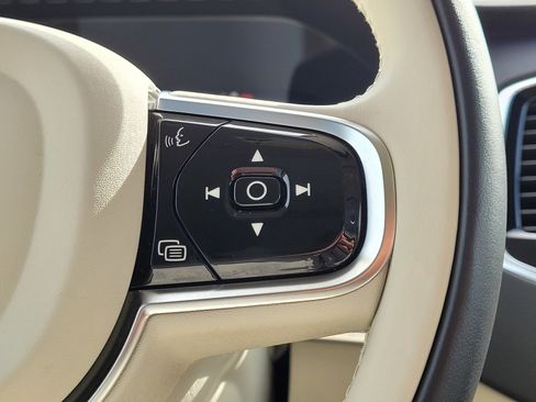 Certified 2024 Volvo XC90 T8 Plus image 21