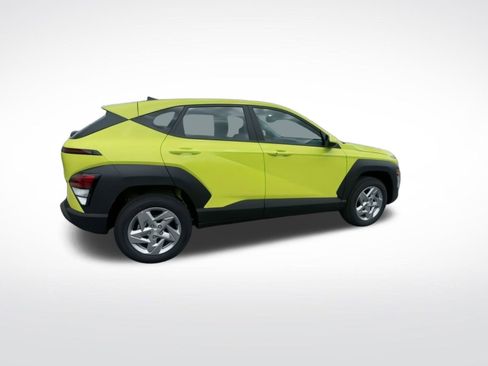 New 2026 Hyundai Kona SE image 10