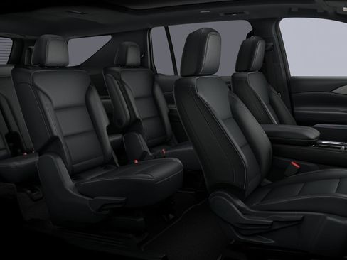 New 2026 Chevrolet Traverse LT w/ Sun and Wheel Package AWD/4WD image 6