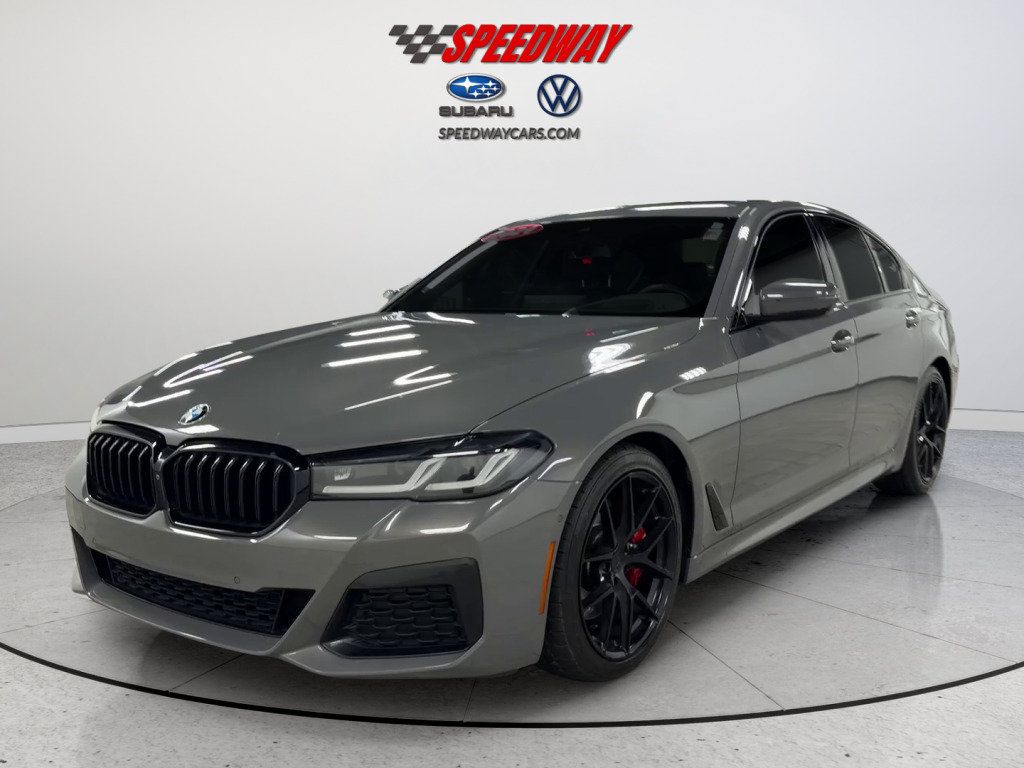 Used 2021 BMW 530i xDrive w/ M Sport Package AWD/4WD image 12