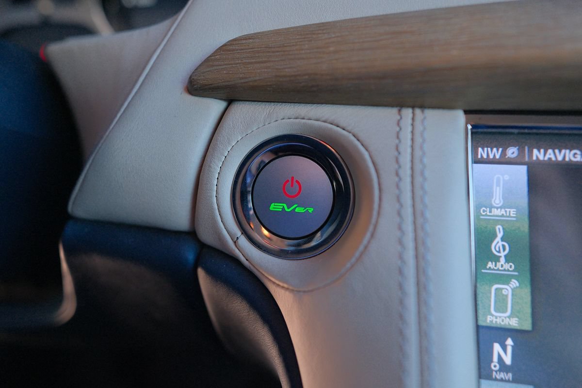 Used 2012 Fisker Karma EcoSport RWD image 26