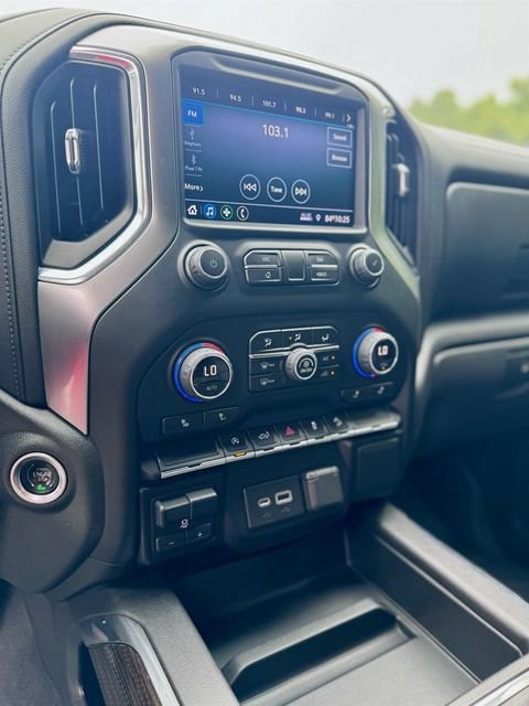 Used 2021 Chevrolet Silverado 1500 RST AWD/4WD image 22