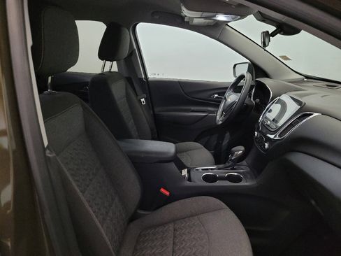 Used 2023 Chevrolet Equinox LT FWD image 21