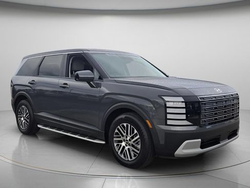 Certified 2026 Hyundai Palisade SE FWD image 9