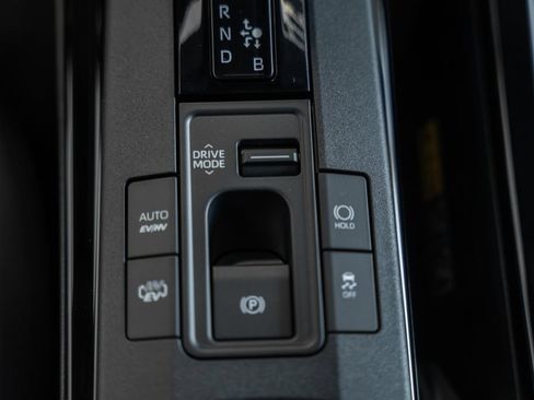 New 2026 Toyota Prius Plug-In Hybrid FWD image 24