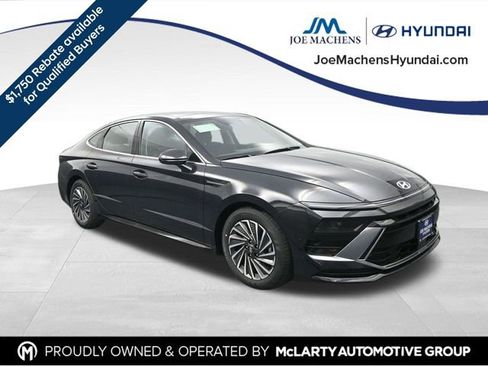 New 2026 Hyundai Sonata SEL image 2