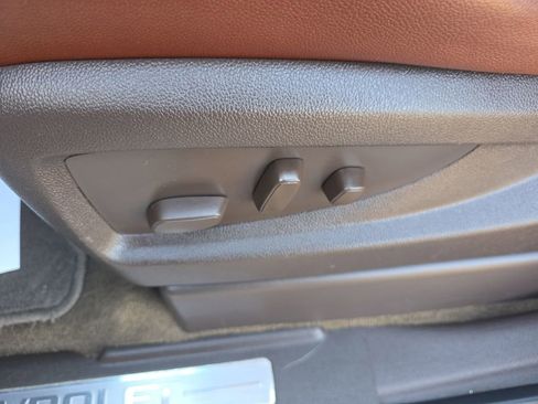 Used 2017 Chevrolet Tahoe Premier image 23