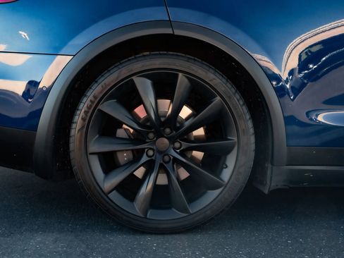 Used 2018 Tesla Model X P100D image 39