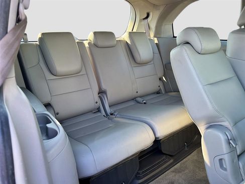 Used 2015 Honda Odyssey EX-L image 32