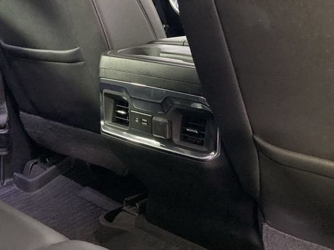 Used 2022 Chevrolet Silverado 2500 LTZ w/ LTZ Plus Package AWD/4WD image 27