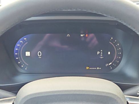 Used 2023 Volvo XC40 B5 Plus w/ Driver Assist Package AWD/4WD image 34