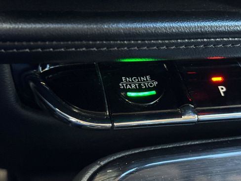 Used 2023 Lincoln Nautilus Reserve w/ Luxury Package image 25