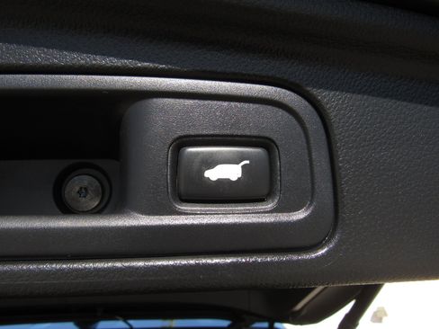 Certified 2019 Honda Pilot Touring image 14