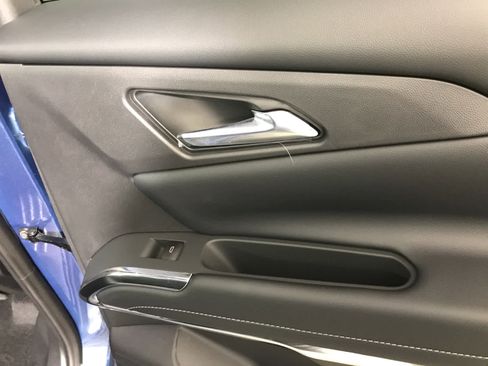 New 2026 Chevrolet Traverse LT w/ Driver Confidence Package image 25