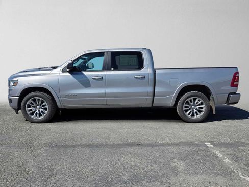 Used 2022 RAM 1500 Laramie w/ Sport Appearance Package AWD/4WD image 6