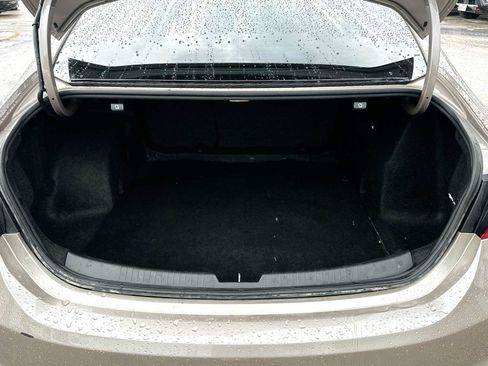 Used 2023 Chevrolet Malibu LT FWD image 28