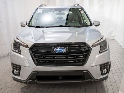 Used 2024 Subaru Forester Limited image 3