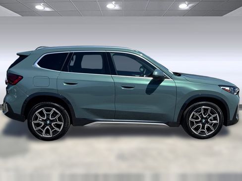 Used 2025 BMW X1 xDrive28i w/ Technology Package image 7