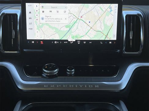 New 2025 Ford Expedition Max Platinum w/ Platinum Ultimate Package image 3